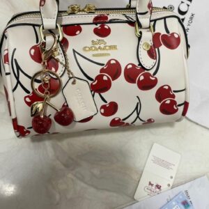 White Cherry Printكوتش روان