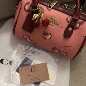 Pinkكوتش روان